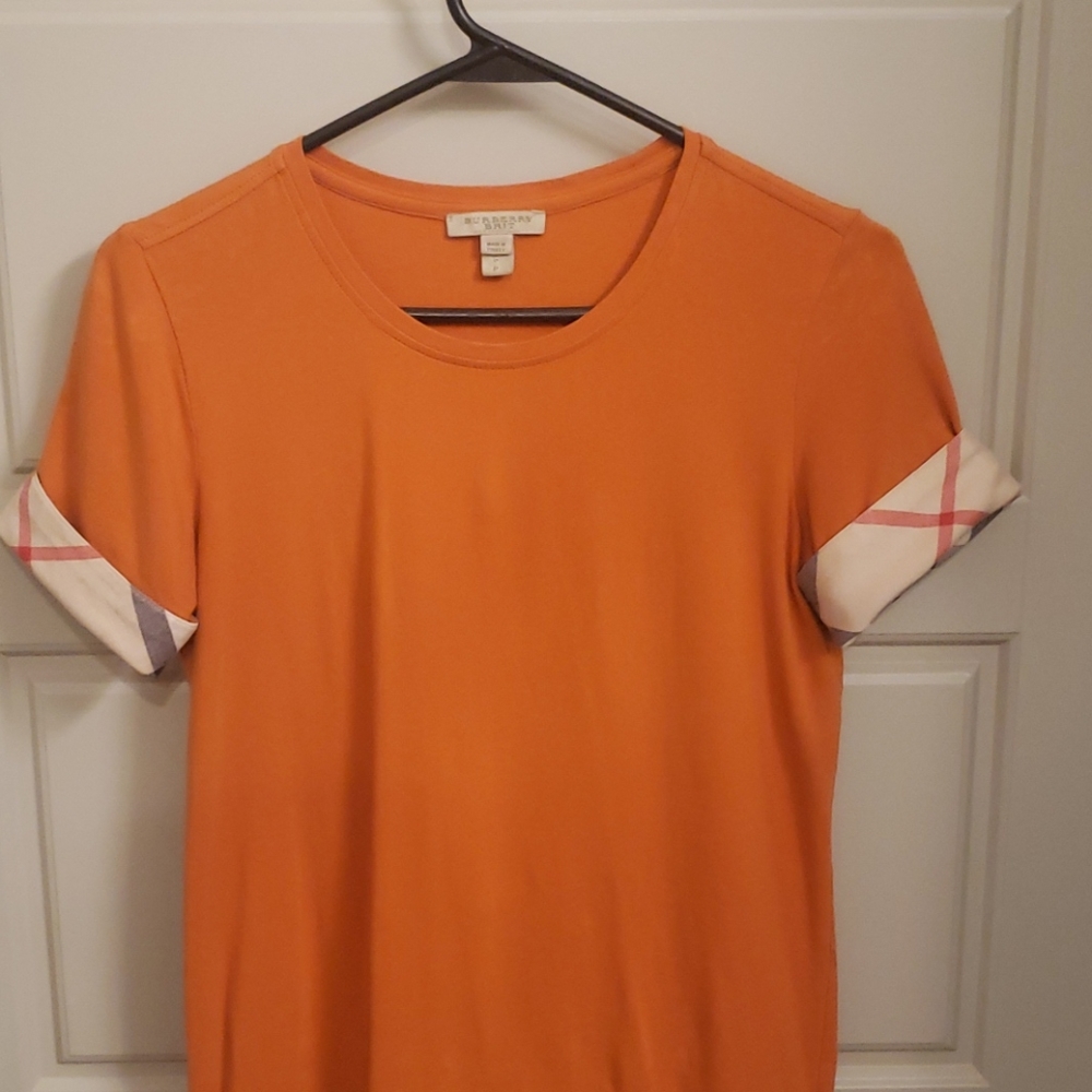 Burberry Tshirt